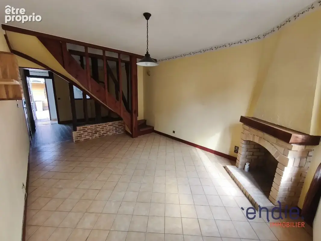Maison 2 chambres et cour - photo 5