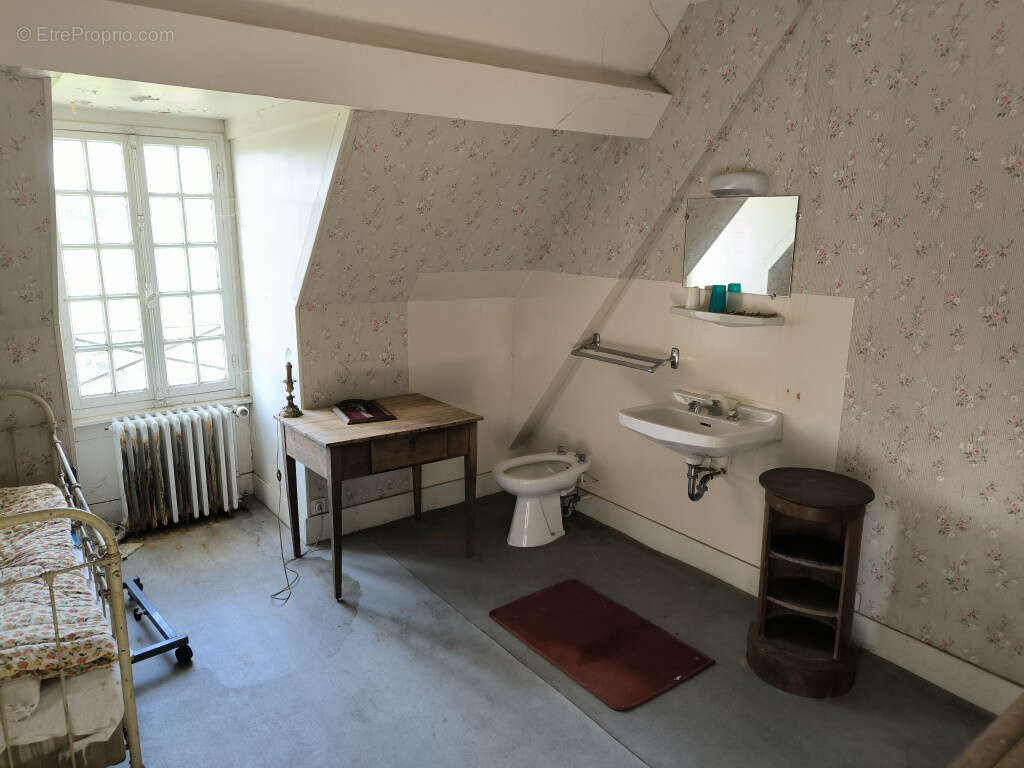 Maison à AUNAY-EN-BAZOIS