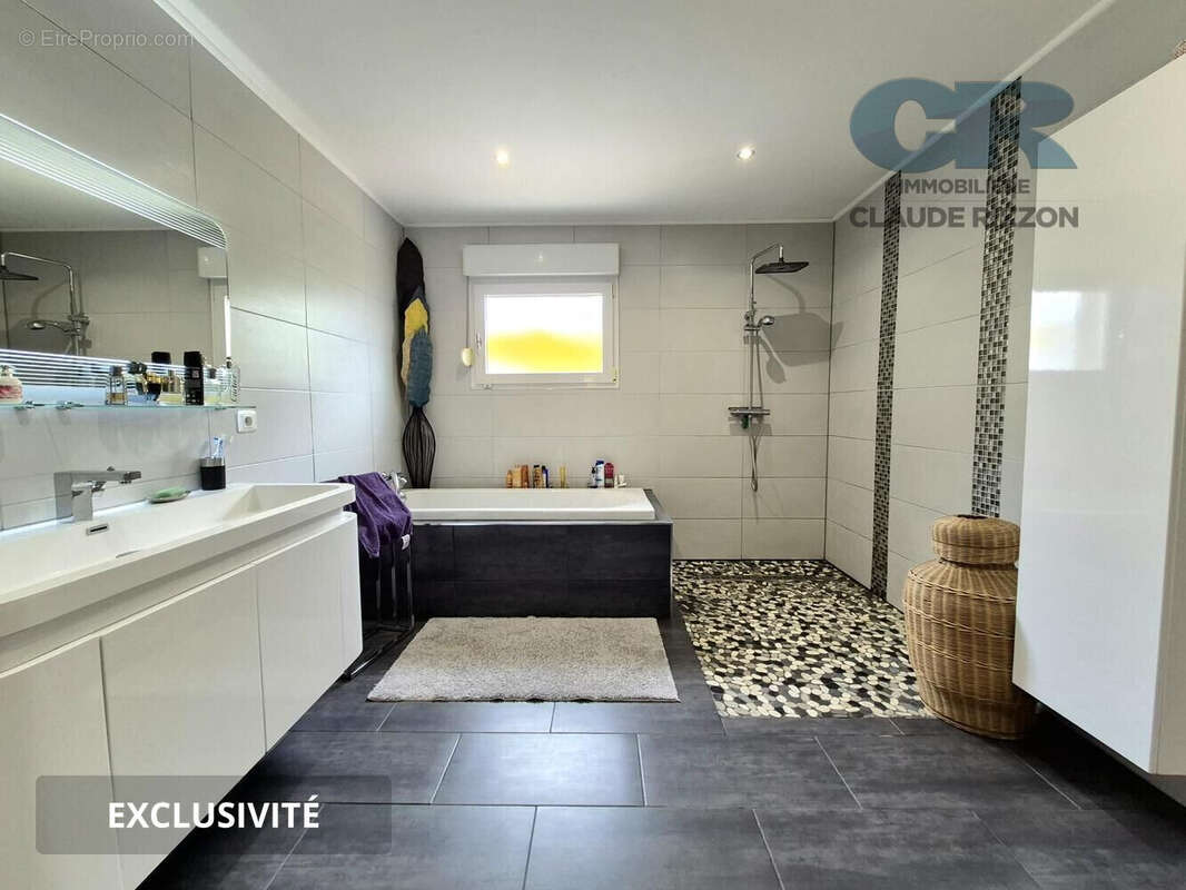 Maison familiale plain-pied jury - photo 8