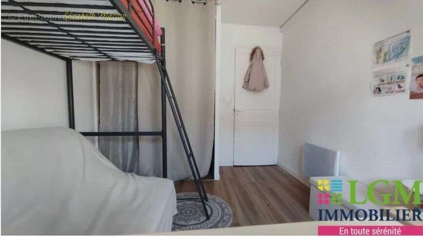Appartement À Vendre - photo 3