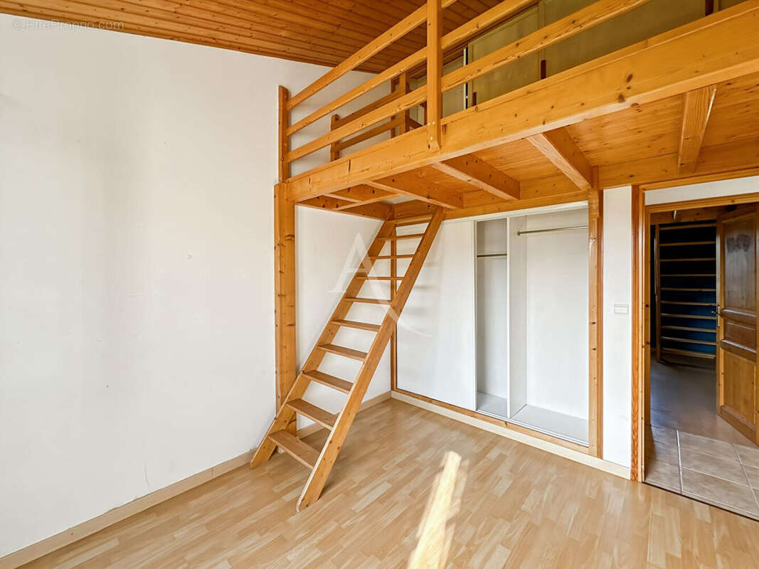 Maison à LE PERRIER