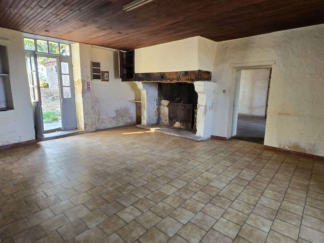 Maison à VILLAMBLARD