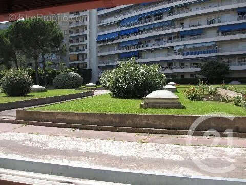 Appartement 44 m² à Marseille-4e  - photo 7