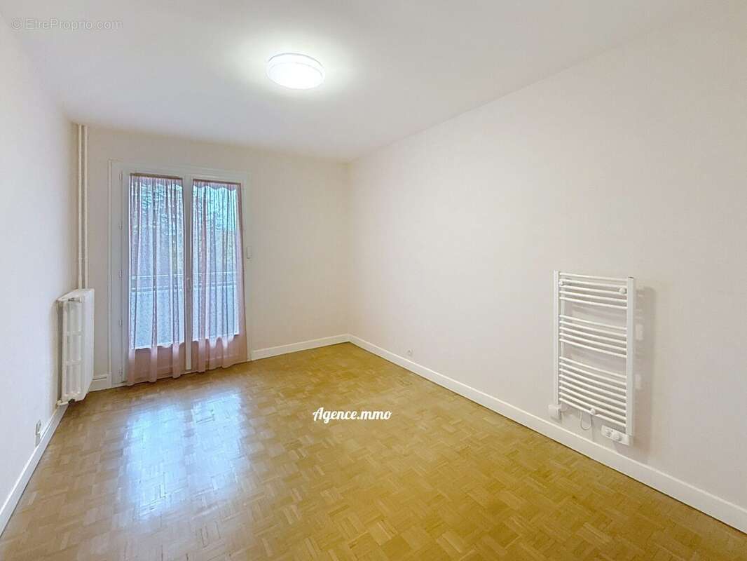 Appartement à JOUE-LES-TOURS