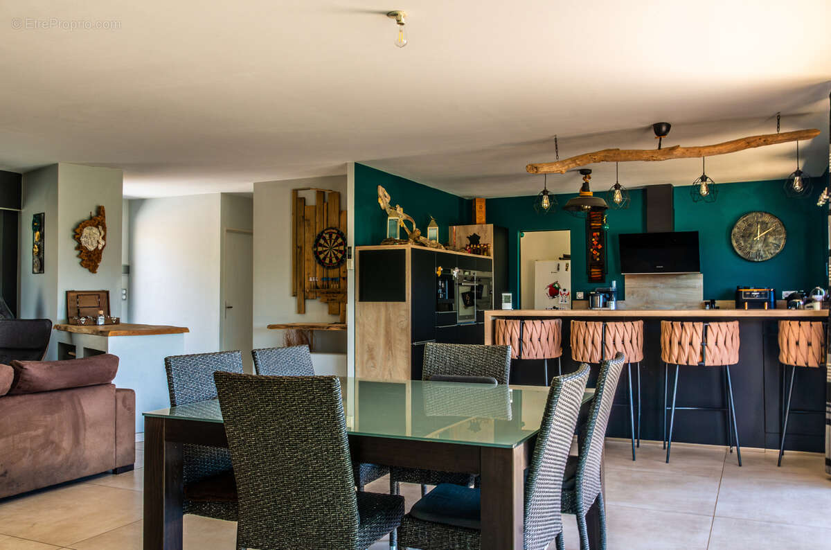 Villa contemporaine de plain-pied   132 m2   Vue dégagée - photo 5