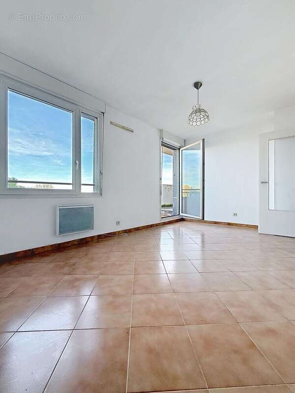 Photo 2 - Appartement à AVIGNON