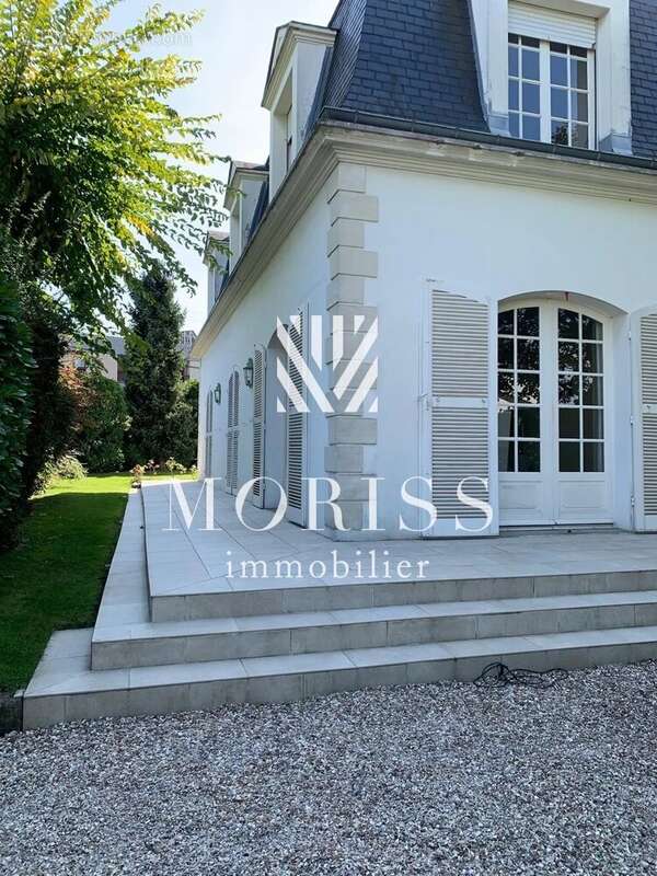 Maison à ENGHIEN-LES-BAINS