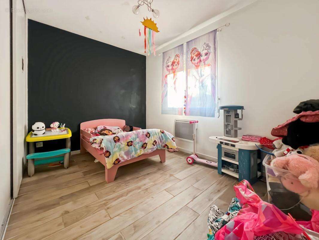 Maison à VILLENAVE-DE-RIONS