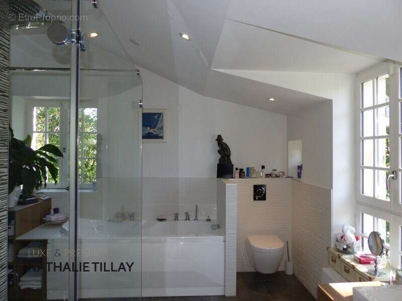 Maison à SAINT-PRYVE-SAINT-MESMIN