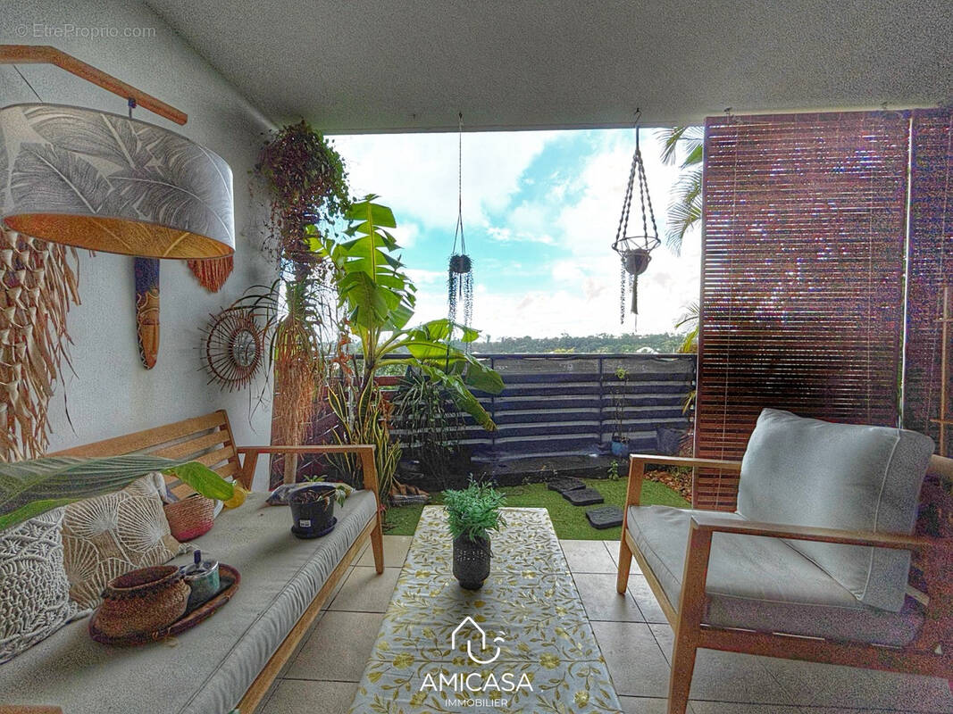 Appartement à SAINT-DENIS