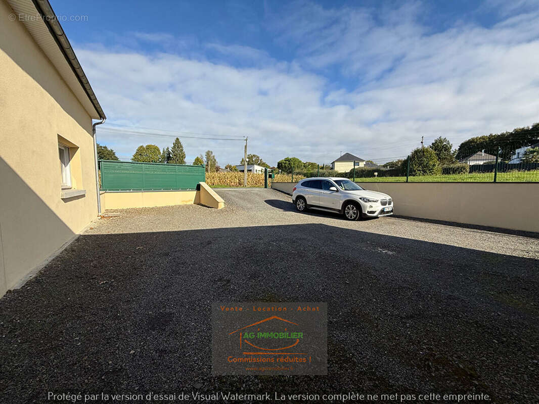 Maison à LA MEZIERE