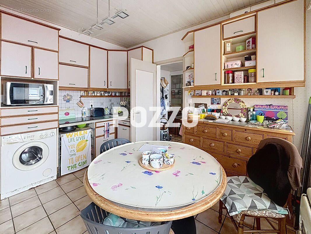 A Vendre - Avranches Centre - Maison 3 pièce(s) 58.31 m² - photo 2
