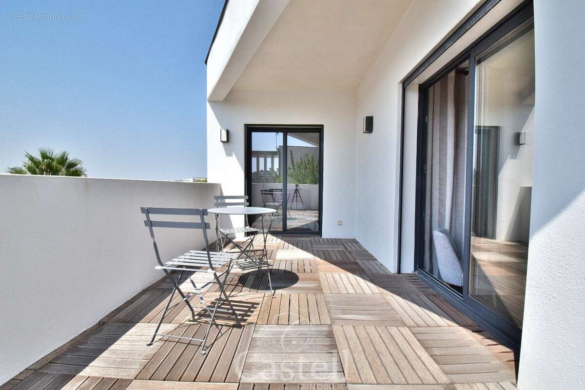 Villa de type 5 avec piscine et garage - photo 13
