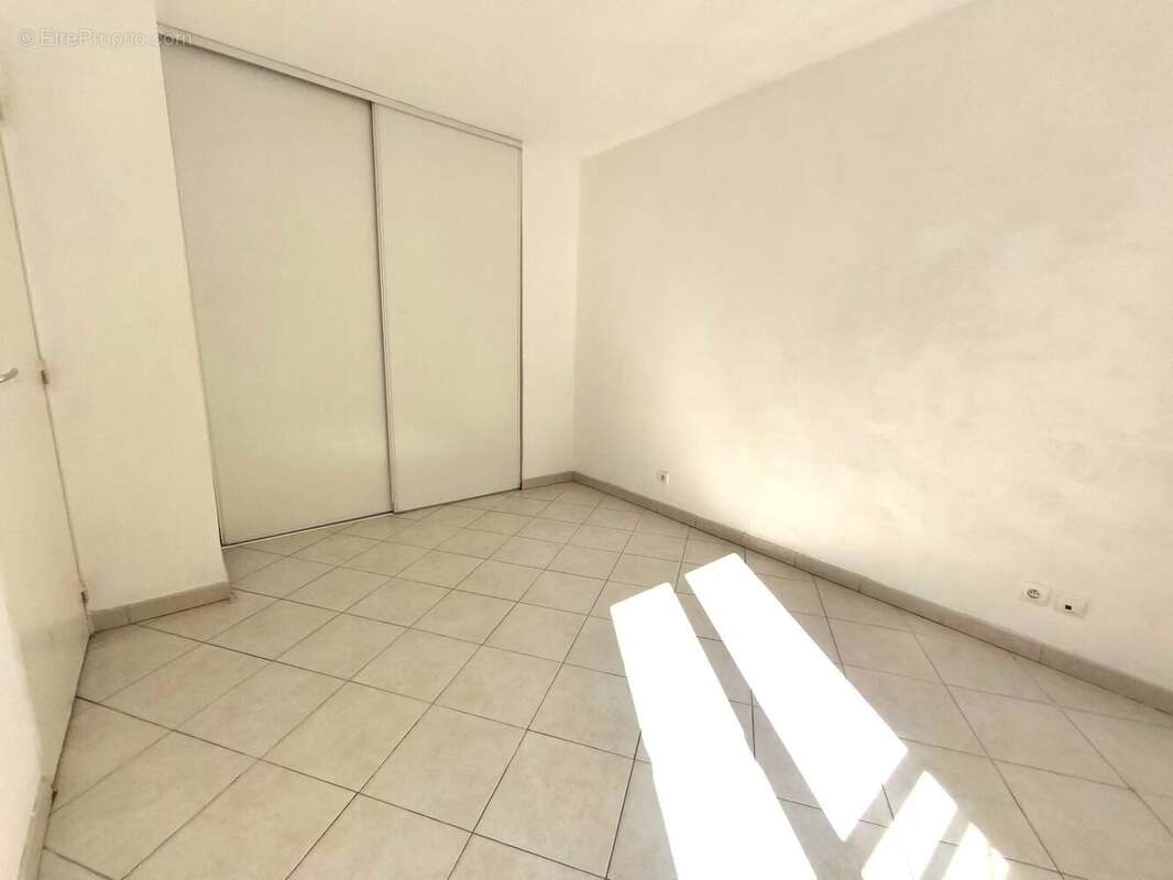 Appartement 57 m² à Nice  - photo 8