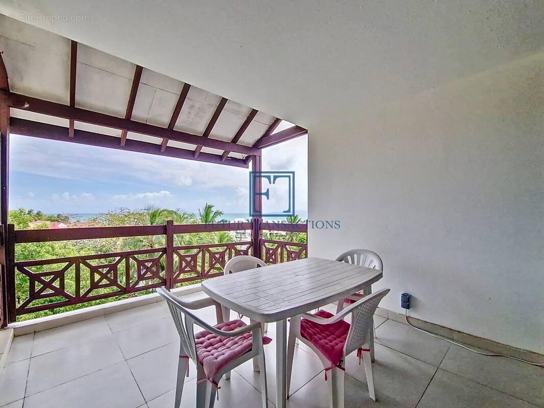 Appartement à LE GOSIER