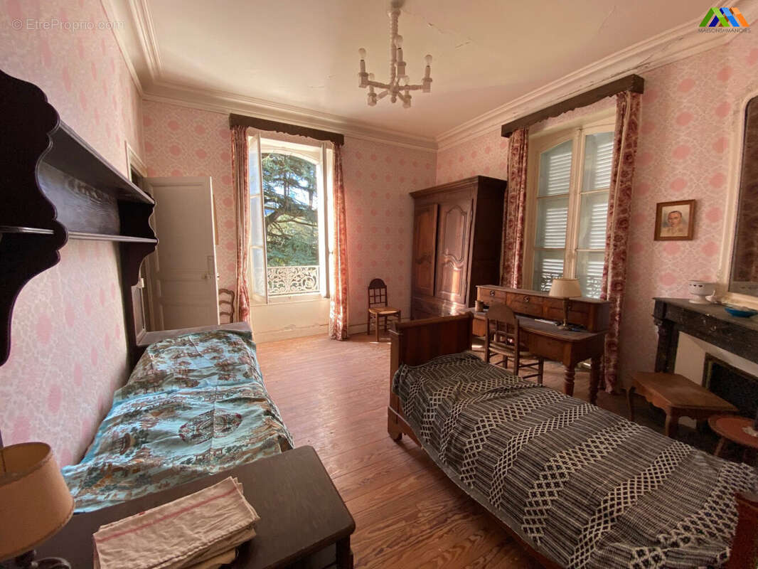 350 m² à Louvie-Juzon  - photo 8