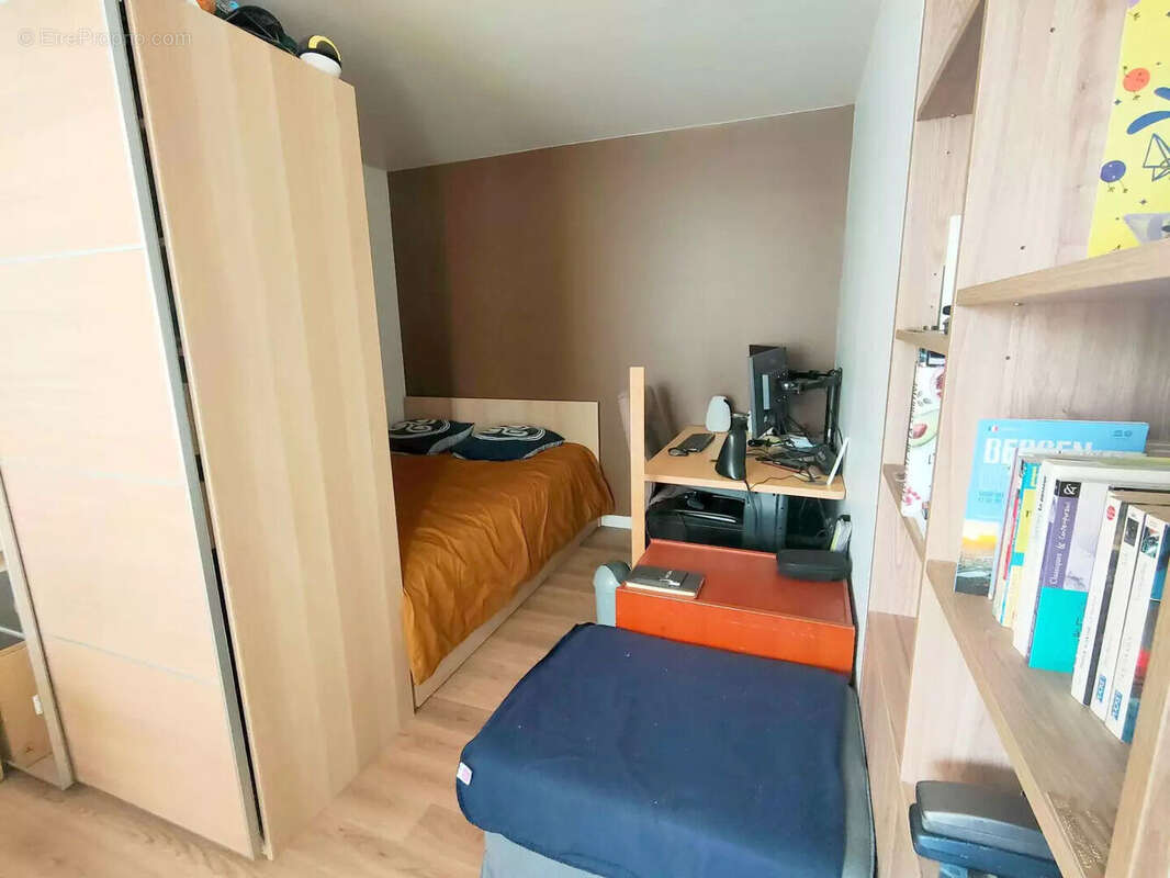Appartement à FONTENAY-SOUS-BOIS