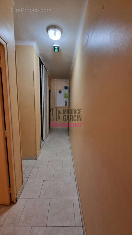 Maison à ROQUEMAURE