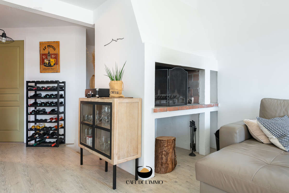 Appartement à MARSEILLE-9E