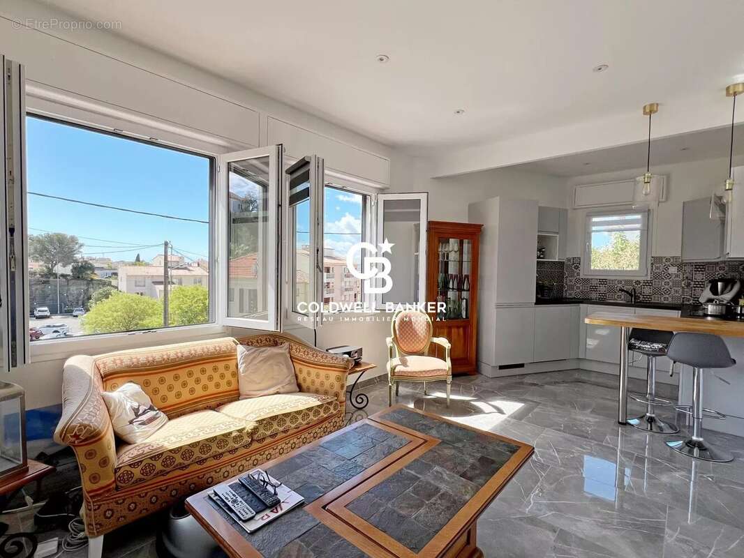 Maison à SAINT-RAPHAEL