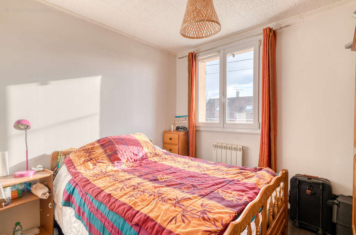 Maison à CHARVIEU-CHAVAGNEUX