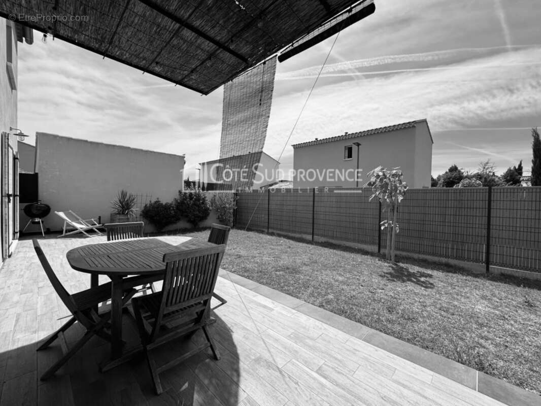 Villa contemporaine pernes-les-fontaines - photo 24