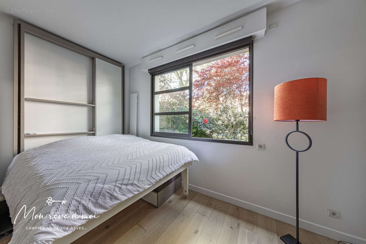 Appartement à LEVALLOIS-PERRET