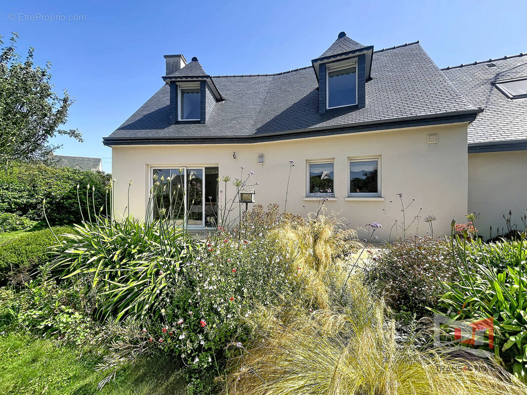 Maison à TREBEURDEN