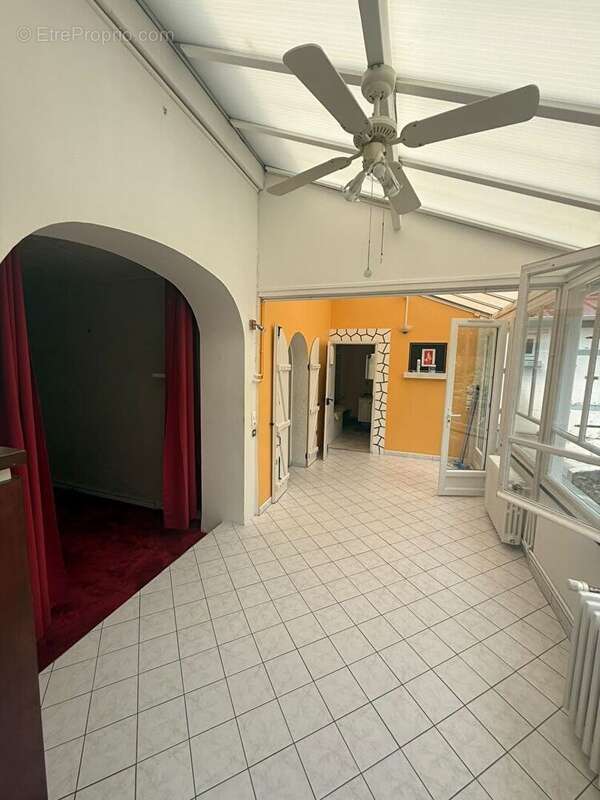 Maison 80 m² à Noailles  - photo 6