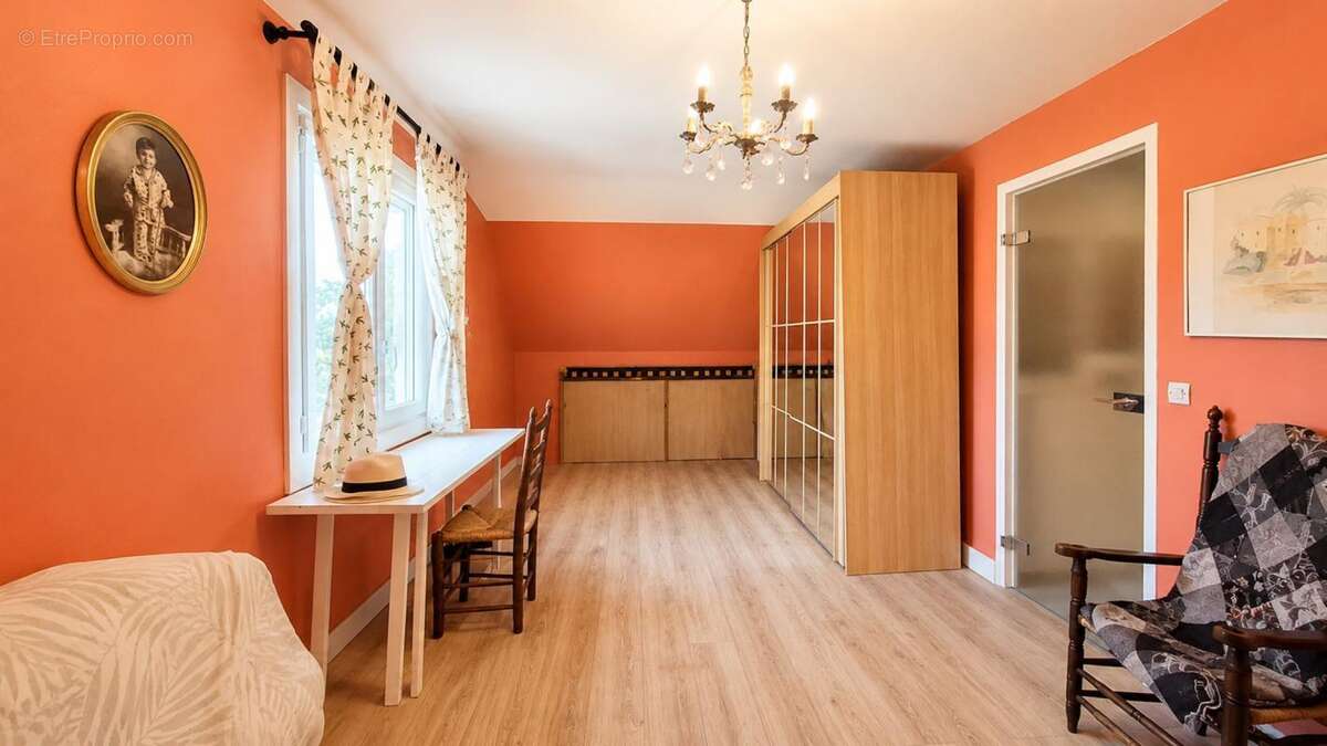 Maison 5 pièces 122 m² à vendre à Chambry (77910) - photo 30
