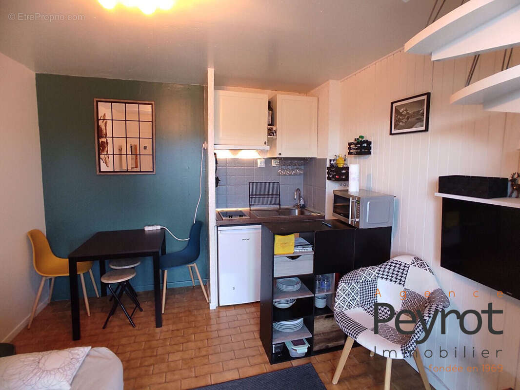 Appartement à LES ANGLES