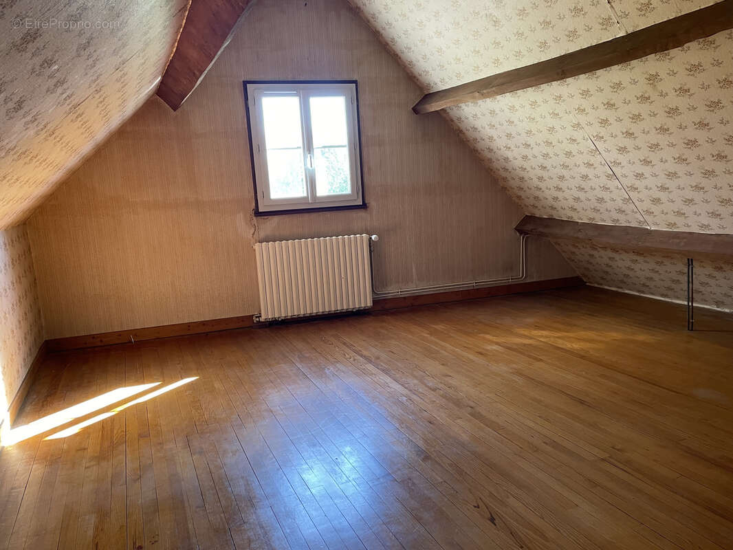 Maison à SAINT-CREPIN-IBOUVILLERS