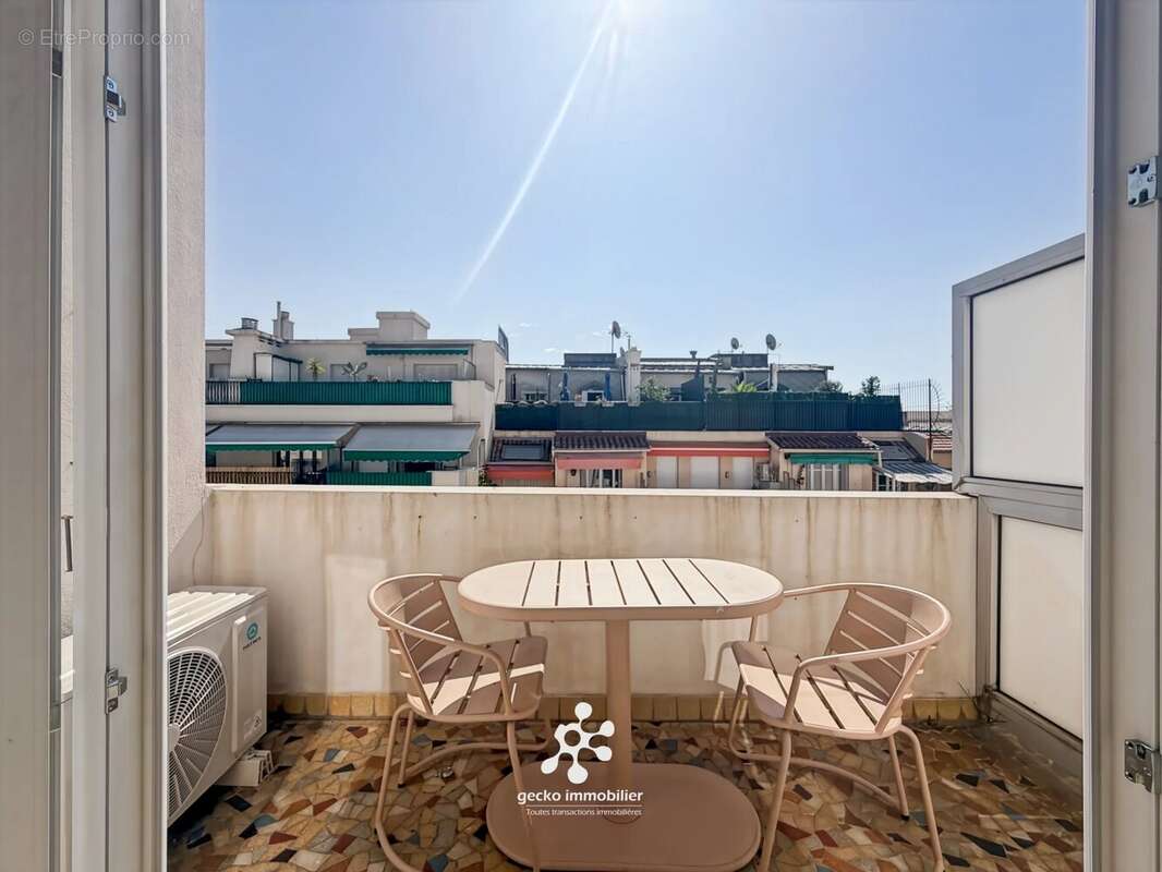 Appartement à NICE