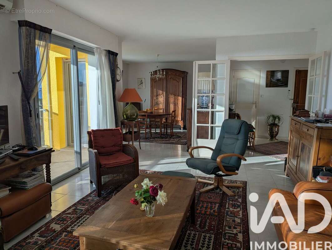 Photo 3 - Appartement à SAINT-GEORGES-DE-DIDONNE