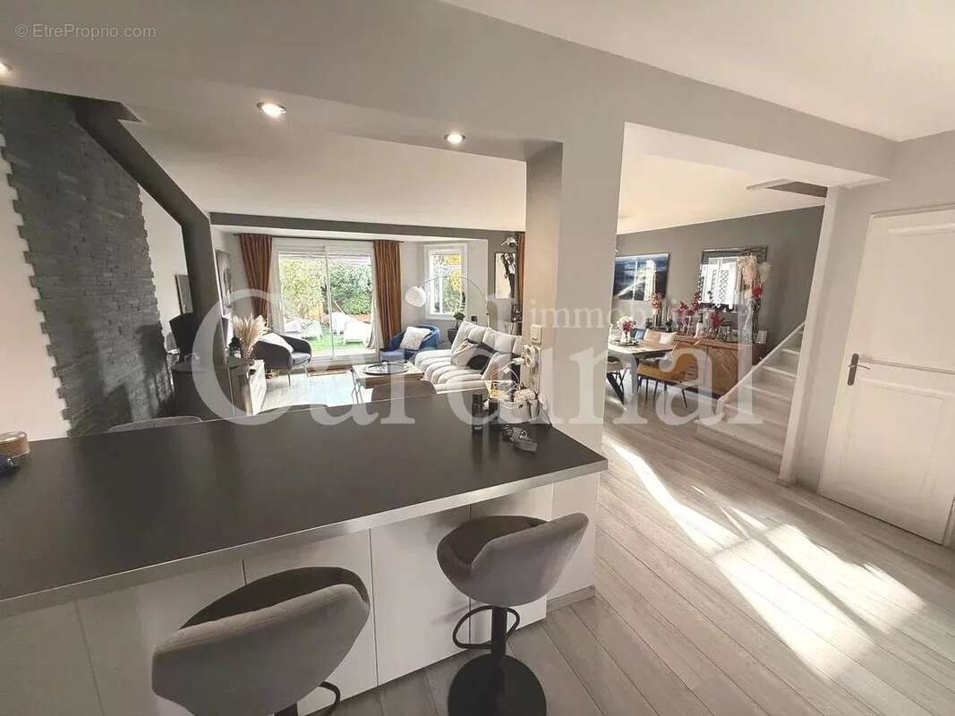 Maison à NOISY-LE-ROI