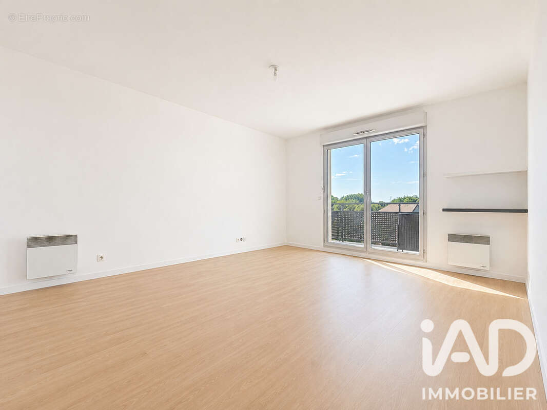 Photo 2 - Appartement à RIS-ORANGIS