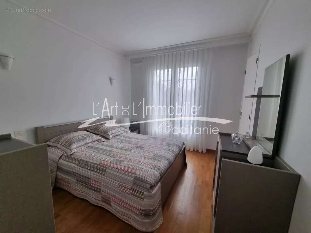 Maison à LA SALVETAT-SAINT-GILLES