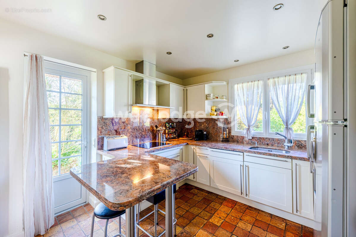 Maison à CONFLANS-SAINTE-HONORINE