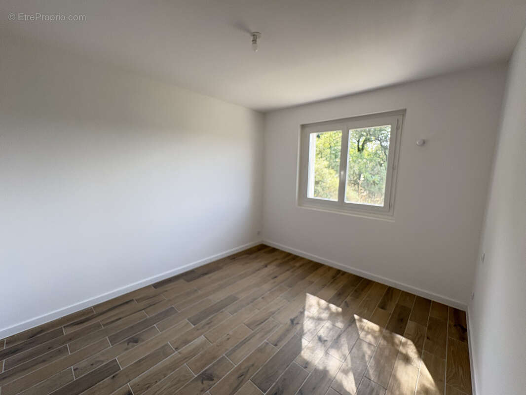 Appartement à MARSEILLE-12E