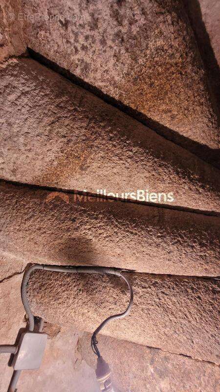 Maison à CROS-DE-MONTVERT