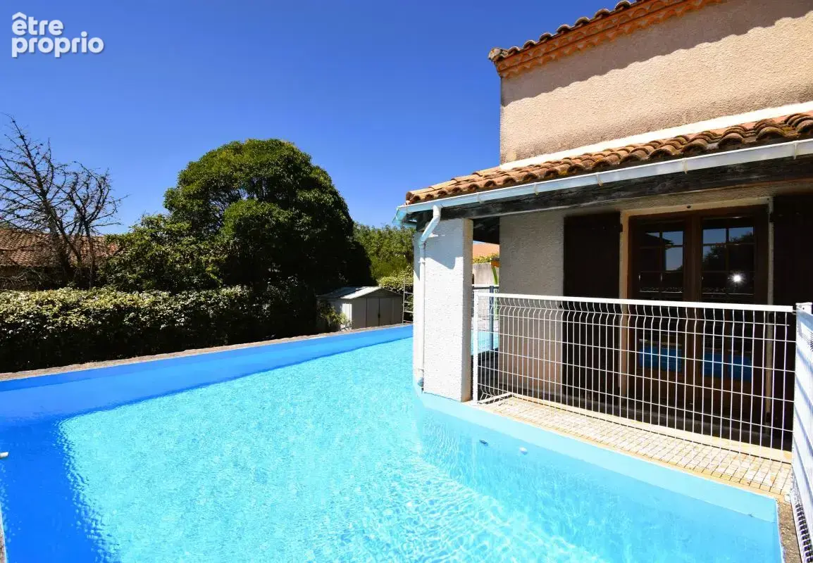 Pont du Gard: solide maison  138 m², 3ch - photo 6