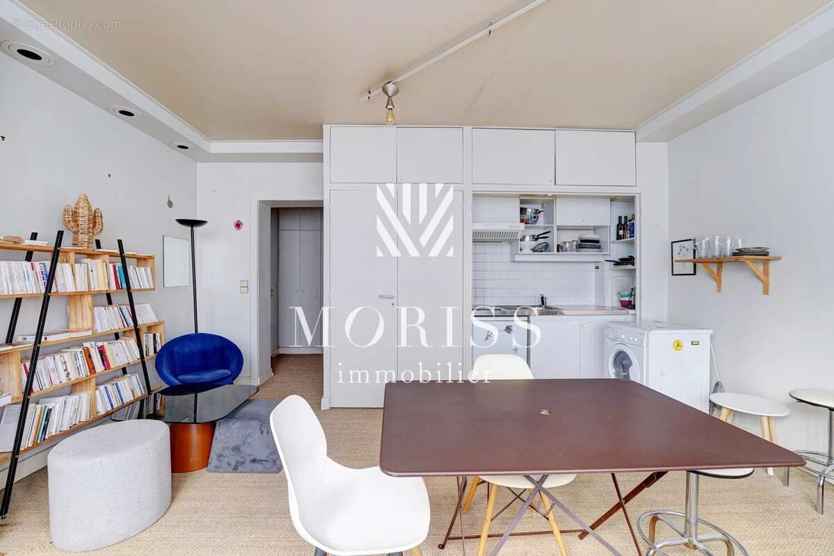 Appartement à PARIS-14E