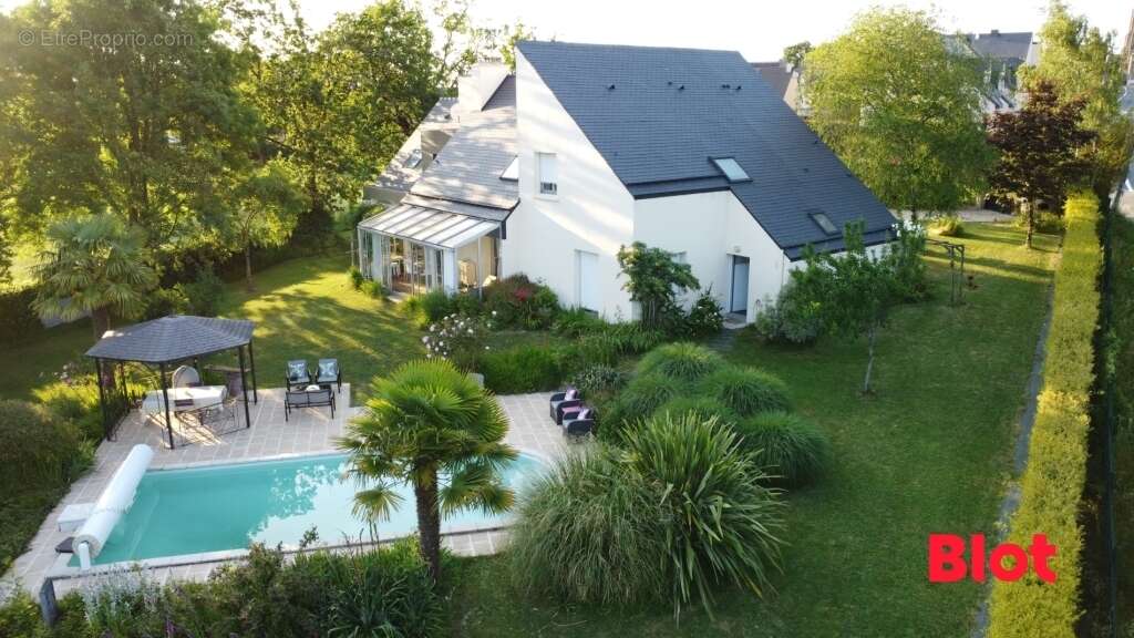 Maison à LE PETIT-FOUGERAY