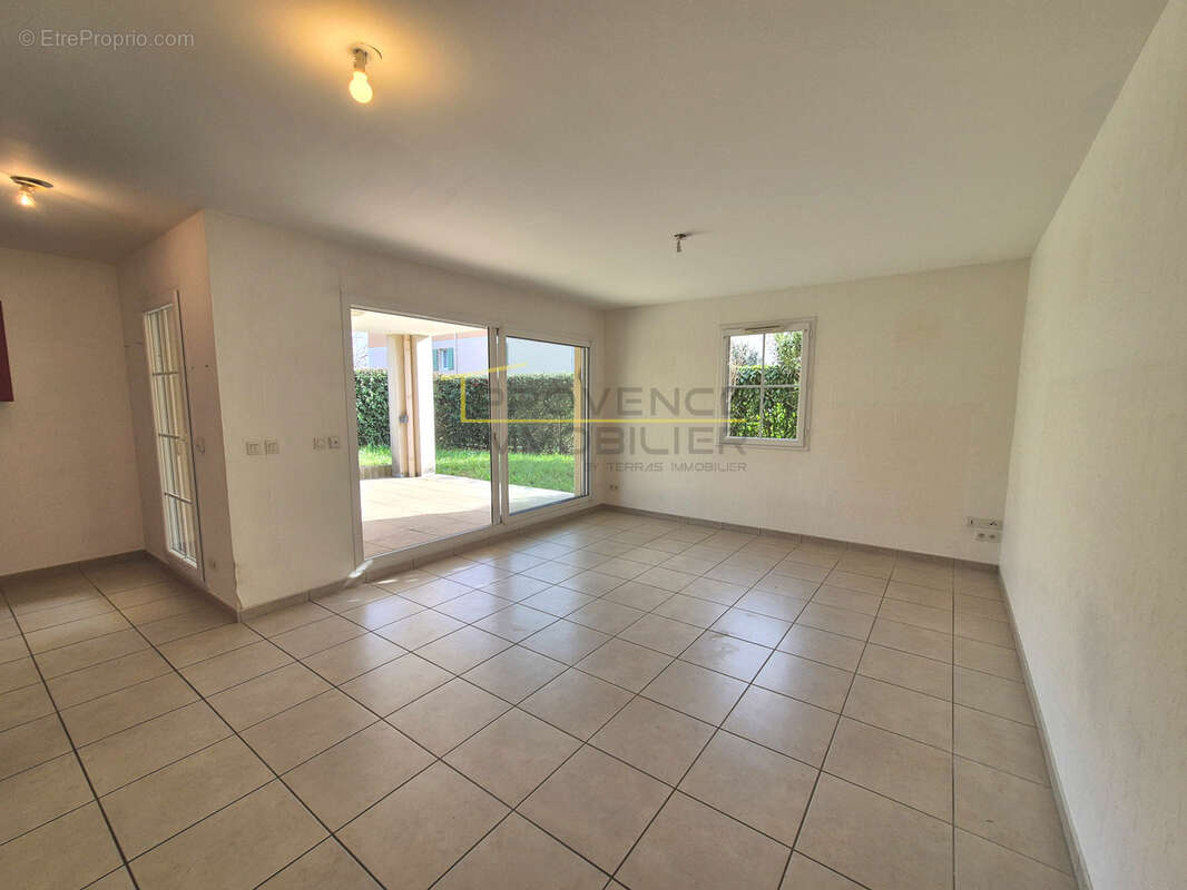 Appartement à MONTELIMAR