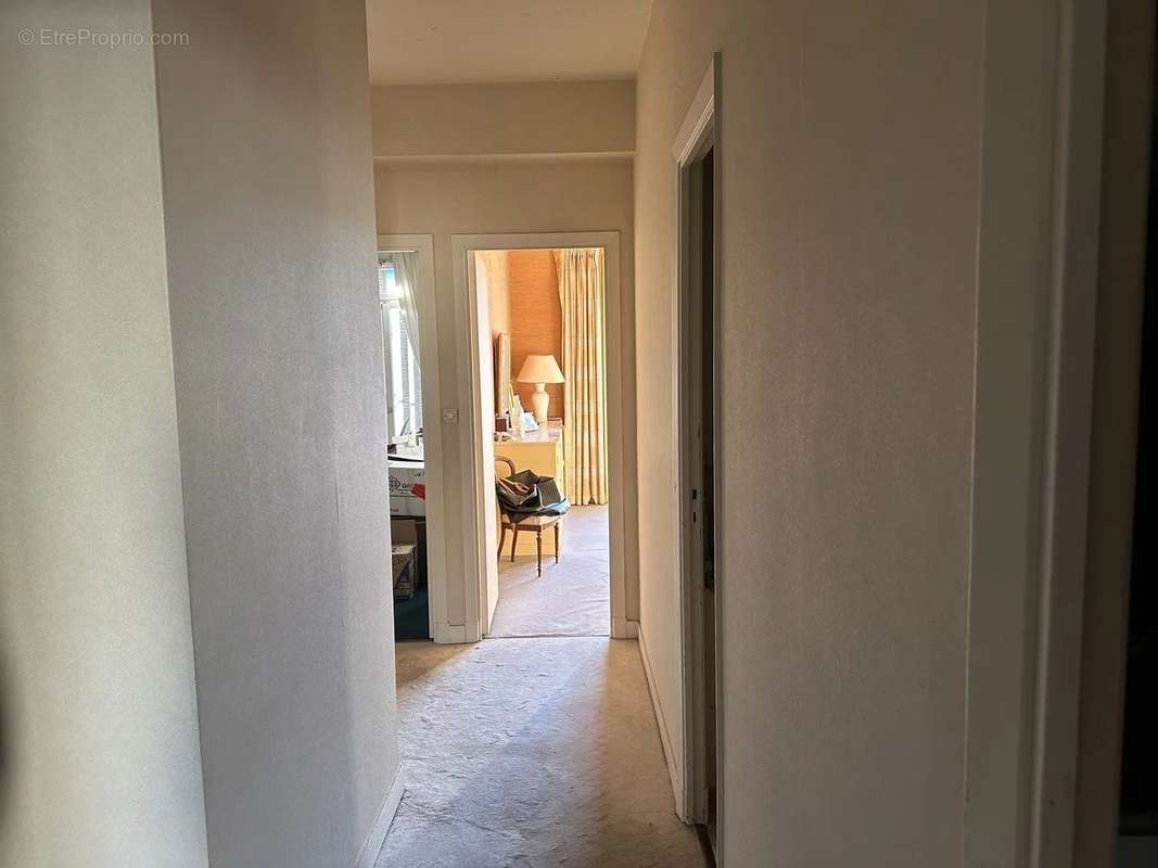Appartement à MARSEILLE-8E