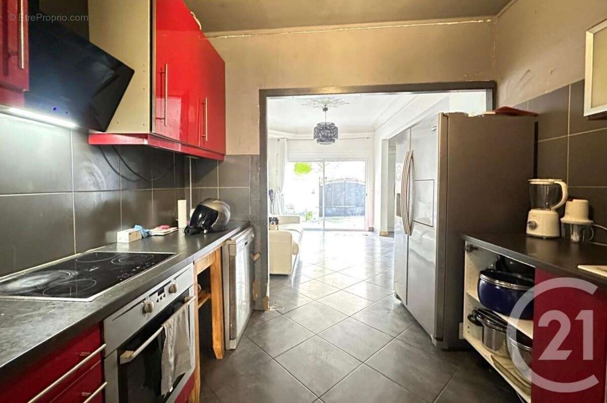 Maison à FONTENAY-SOUS-BOIS