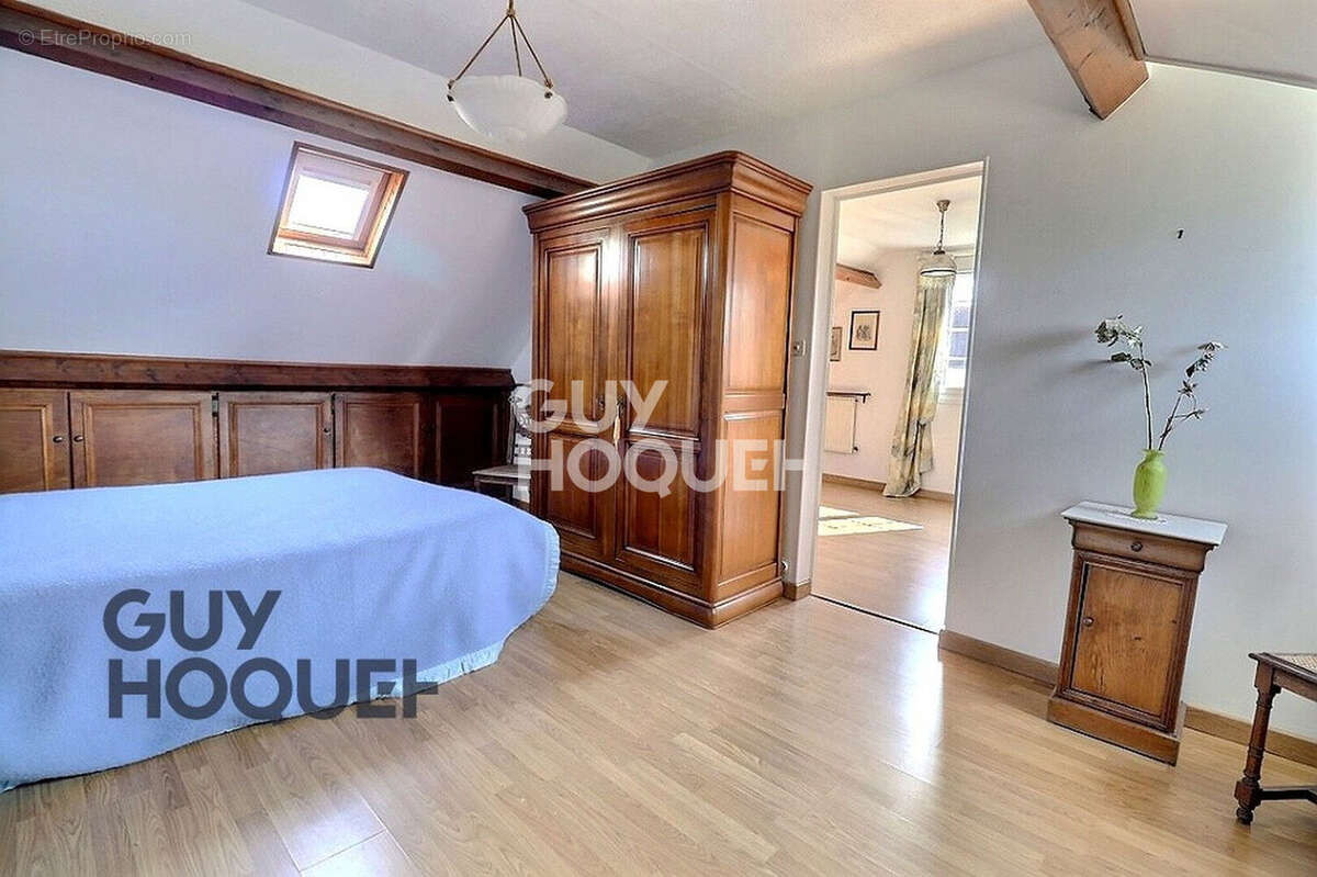 Maison de 150 m2 à Beaumont le Roger - photo 8