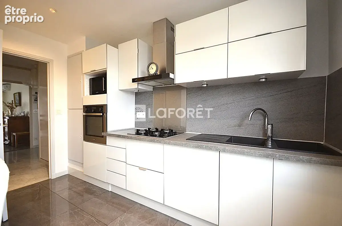 Appartement Villeurbanne 3 pièce(s) 71 m2 Secteur Gratte-Ciel ? - photo 4