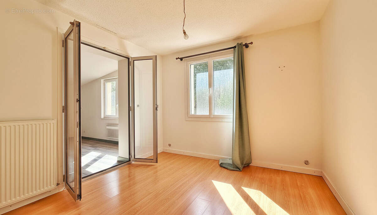 Maison 146m² à saint-genès-champanelle - photo 10