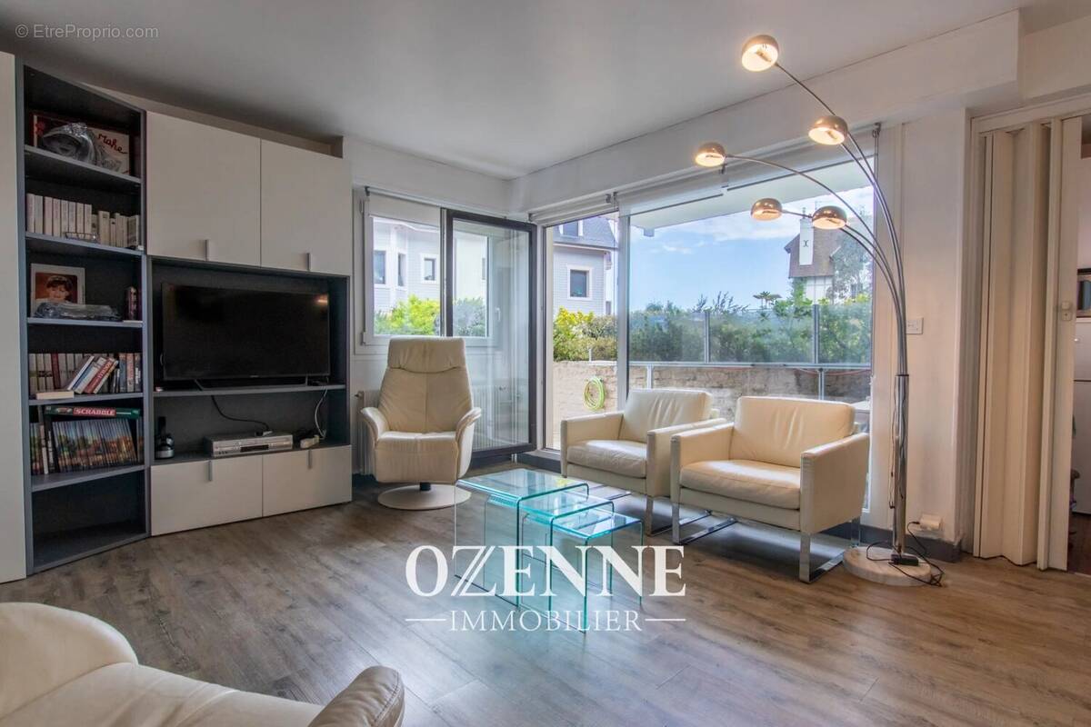 Appartement à BENERVILLE-SUR-MER